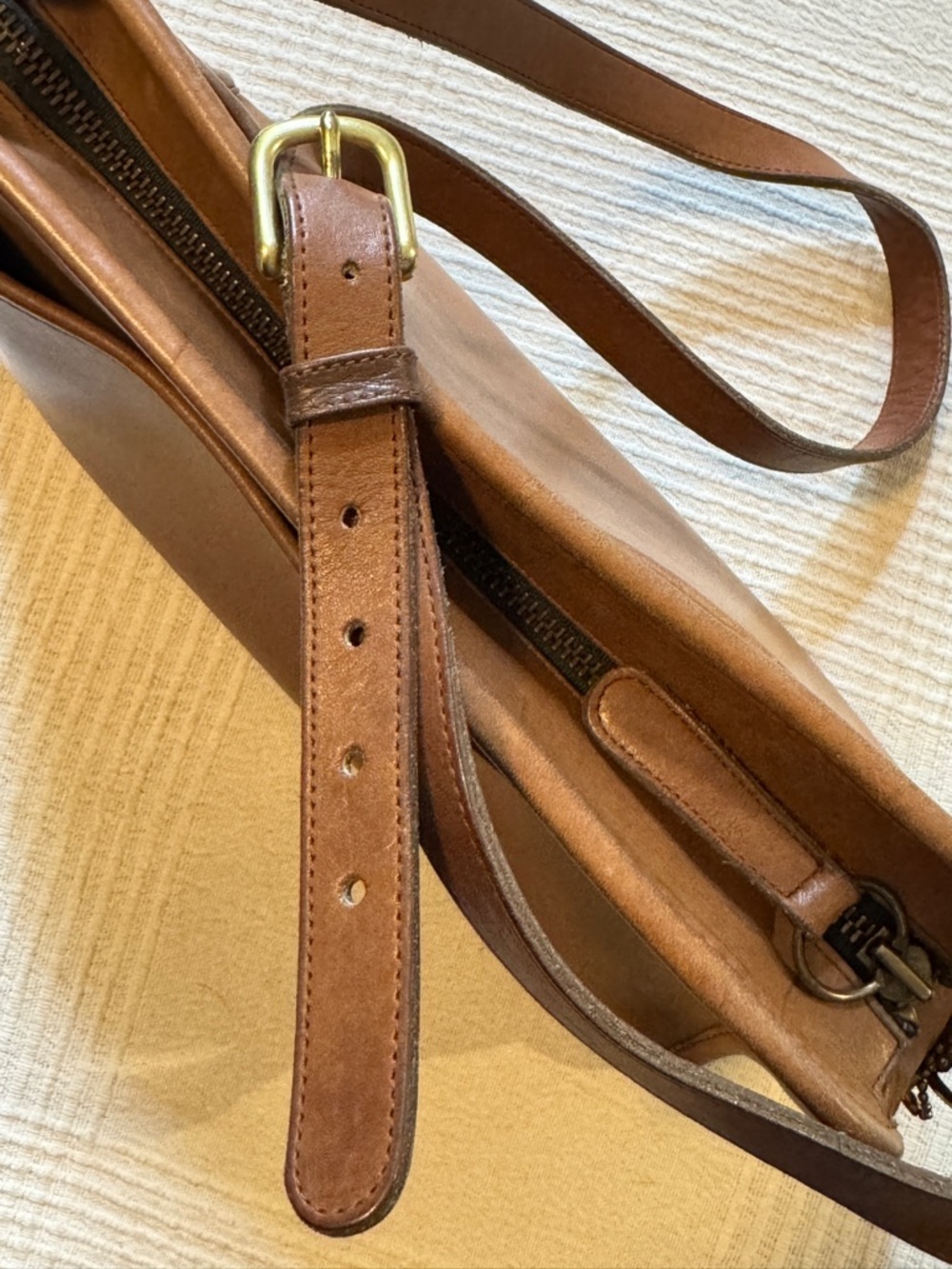 Vintage Coach NYC Era Swagger Bag Tan Leather Crossbody Double Pocket Creed - Picture 5 of 13